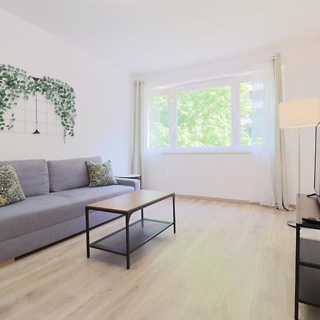 Spring House With Free Private Parking Apartment Budapest Exterior photo